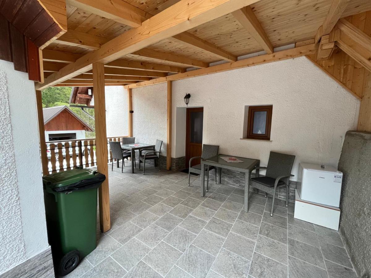 Apartmaji In Sobe Cuder Soča エクステリア 写真